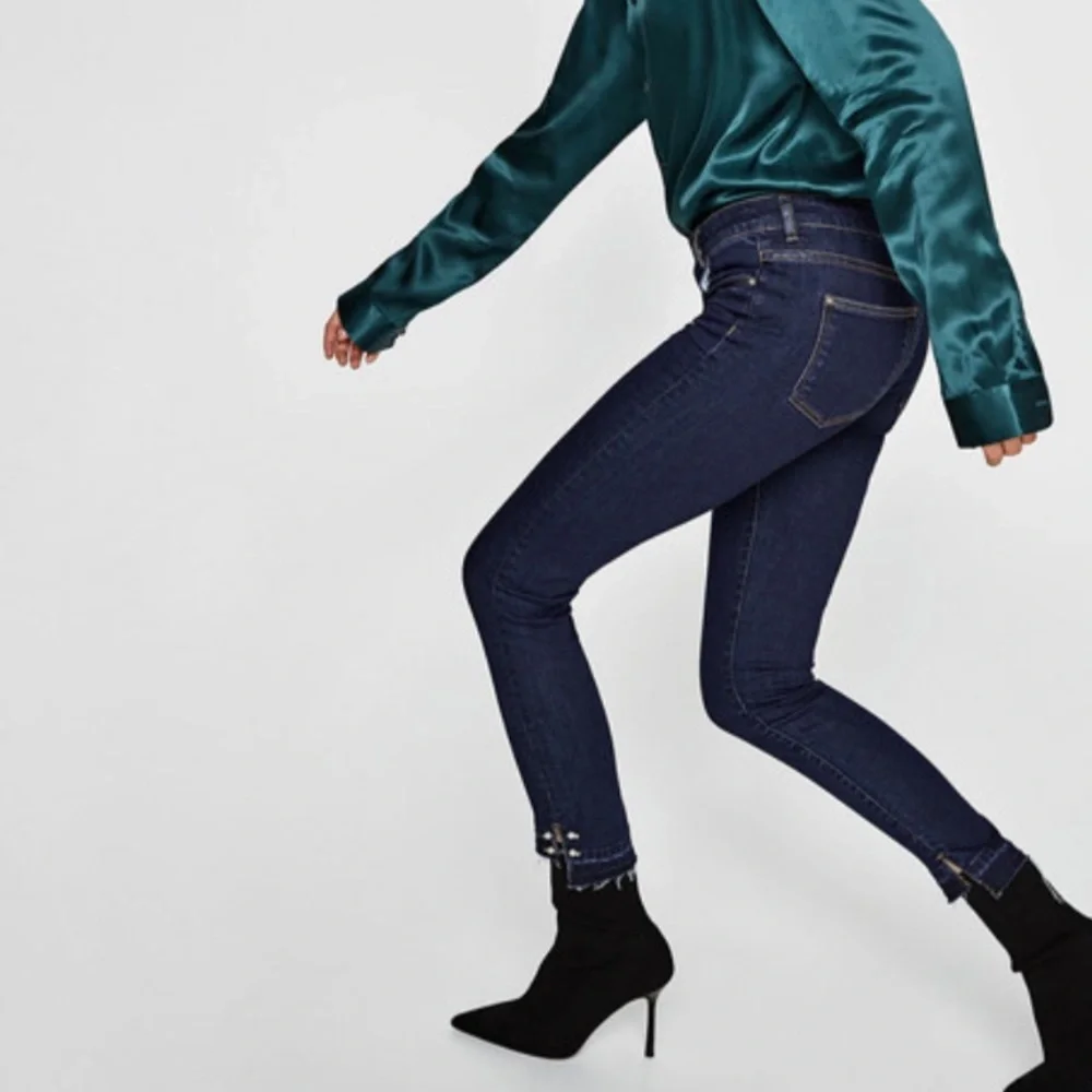 Zara Denim Metal Embroidery Faux Pearls Jeans